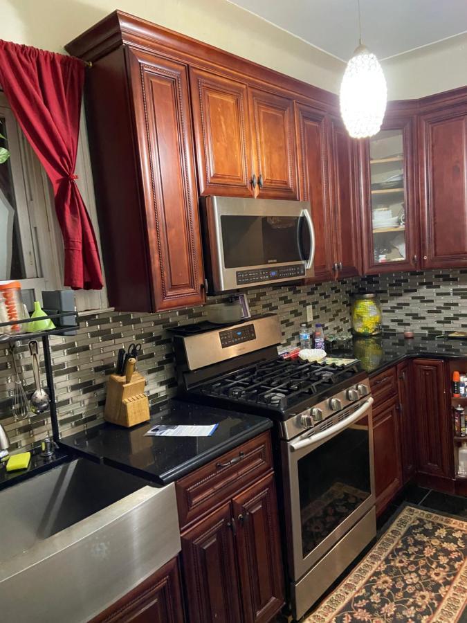 A Lavish Room In Queens New York Exterior photo