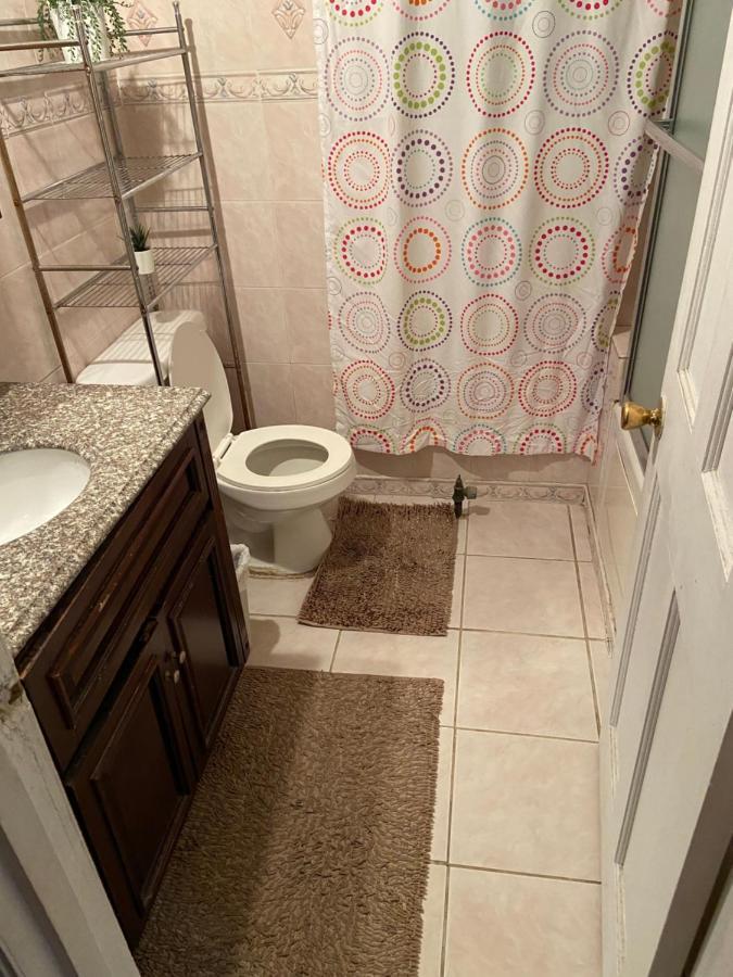 A Lavish Room In Queens New York Exterior photo